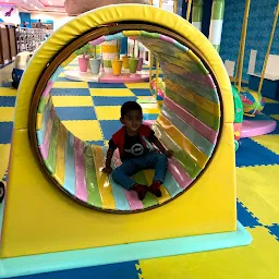 KIDZ ZONE Indoor Play Area