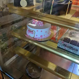 Kings Exclusive Bakery - cake delivery in agra