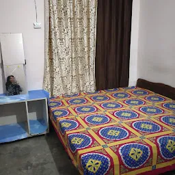 Kiran Villa Girls Hostel