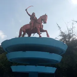 Kitturu Rani Chennamma Statue