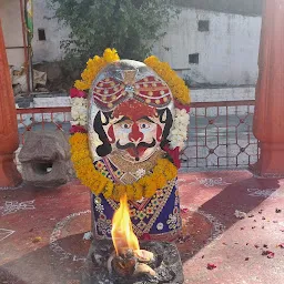 कल्ला जी राठौड़ मंदिर