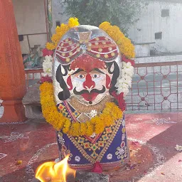 कल्ला जी राठौड़ मंदिर