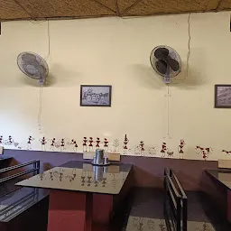 Kolhapuri Wada Misal And South Indian restaurant