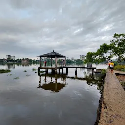 Konthuruthy River View Park