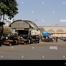 Koparkhairane station parking