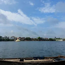 Koyali Lake