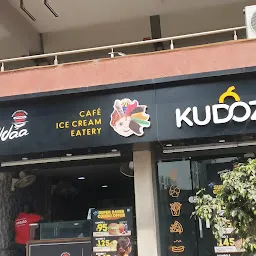KUDOZ Cafe