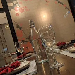 Kuro - The Asian Bistro, Renaissance Ahmedabad