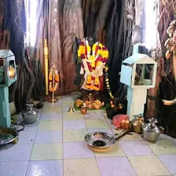 Kuruvi Kulam Karuppasamy Temple