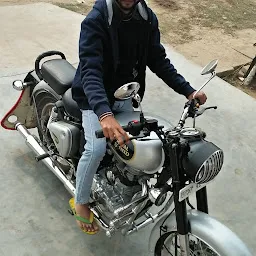 Kushwaha tvs motor's