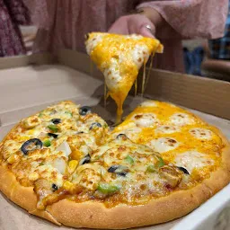 La Pinoz pizza