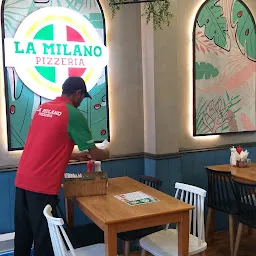 La Milano Pizzeria