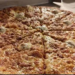 La Pino'z Pizza Karnal