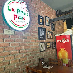 La Pino'z Pizza Manali