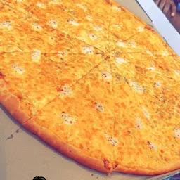 La Pino'z Pizza Sola