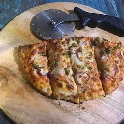 LA PIZZA