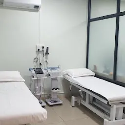 Labh Physiotherapy Clinic-Satellite