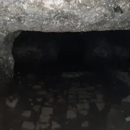Lachunda Caves