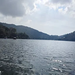 Lake: Nal Dayamanti, June Estate