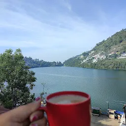 Lakeside Homestay Bhimtal