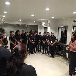 Lakme Academy Powered By Aptech