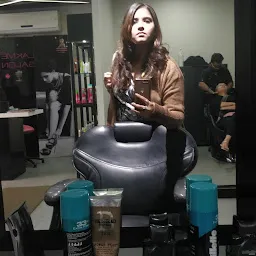 Lakme Salon