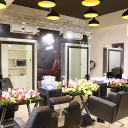 Lakme Salon