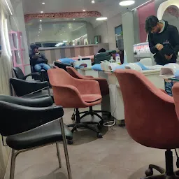 Lakme Salon Jankipuram