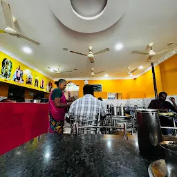 Lakshmi Cafe