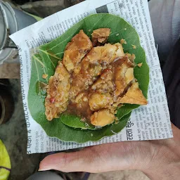 Lalji Bhai samose vala