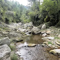 Lamahanga Waterfall Mukteshwar