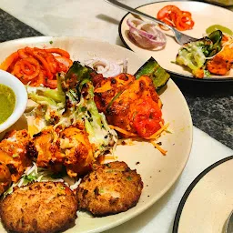 LASA Bistro | Pure Veg Restaurant in Jaipur