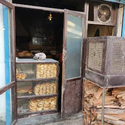 Laxman Kashmiri bakery