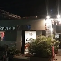 Laxmi Bar and Restaurant