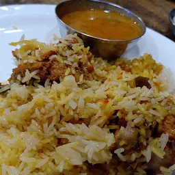 Laziz Food Chicken Biryani Halal Place