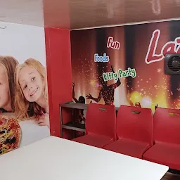 Laziz Pizza