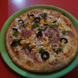 Laziz Pizza