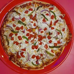 Laziz Pizza