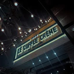 Le Coffee Creme (All Day Cafe & Bar)