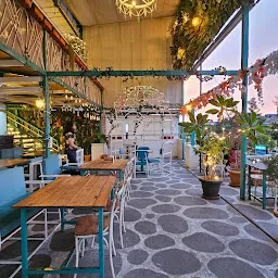Le Terrace Cafe Mysore