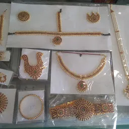 Lee bangle stores jewellery items