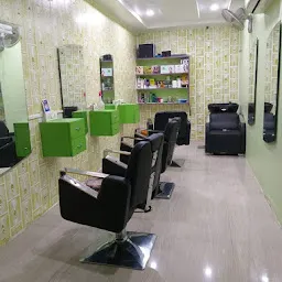Leela beauty salon