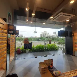 Lenskart.com at Undri, Pune