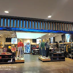 Levi’s Exclusive Store – SBE- Forum Sujana Mall