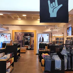 Levi's Exclusive Store -SBE-DB Road, Coimbatore