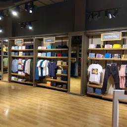 Levi's Exclusive Store-Bhavnagar