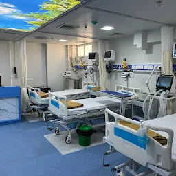 LIFELINE ICU - Best Pulmonology, Critical Care, Orthopedic, ENT, Trauma, Urology, Neurology, SURGEON, in Ahmedabad