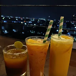 Liqua Sky Cafe