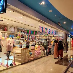 Little Shop, Quest Mall