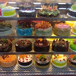 Live bakers- Cake Shop In Vashi